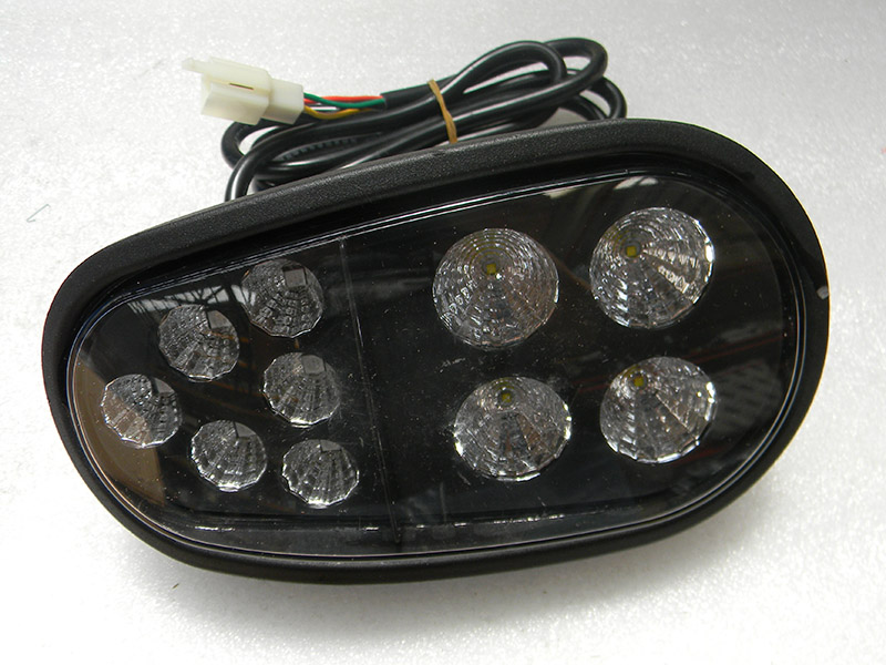 ФАР РАБОТЕН С ПЪТЕПОКАЗАТЕЛ ЛЯВ LED 12-24V
